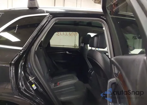 2018 Audi Q5 2.0T Premium/2.0T Tech Premium из США, поврежденный, VIN WA1BNAFY2J2189019